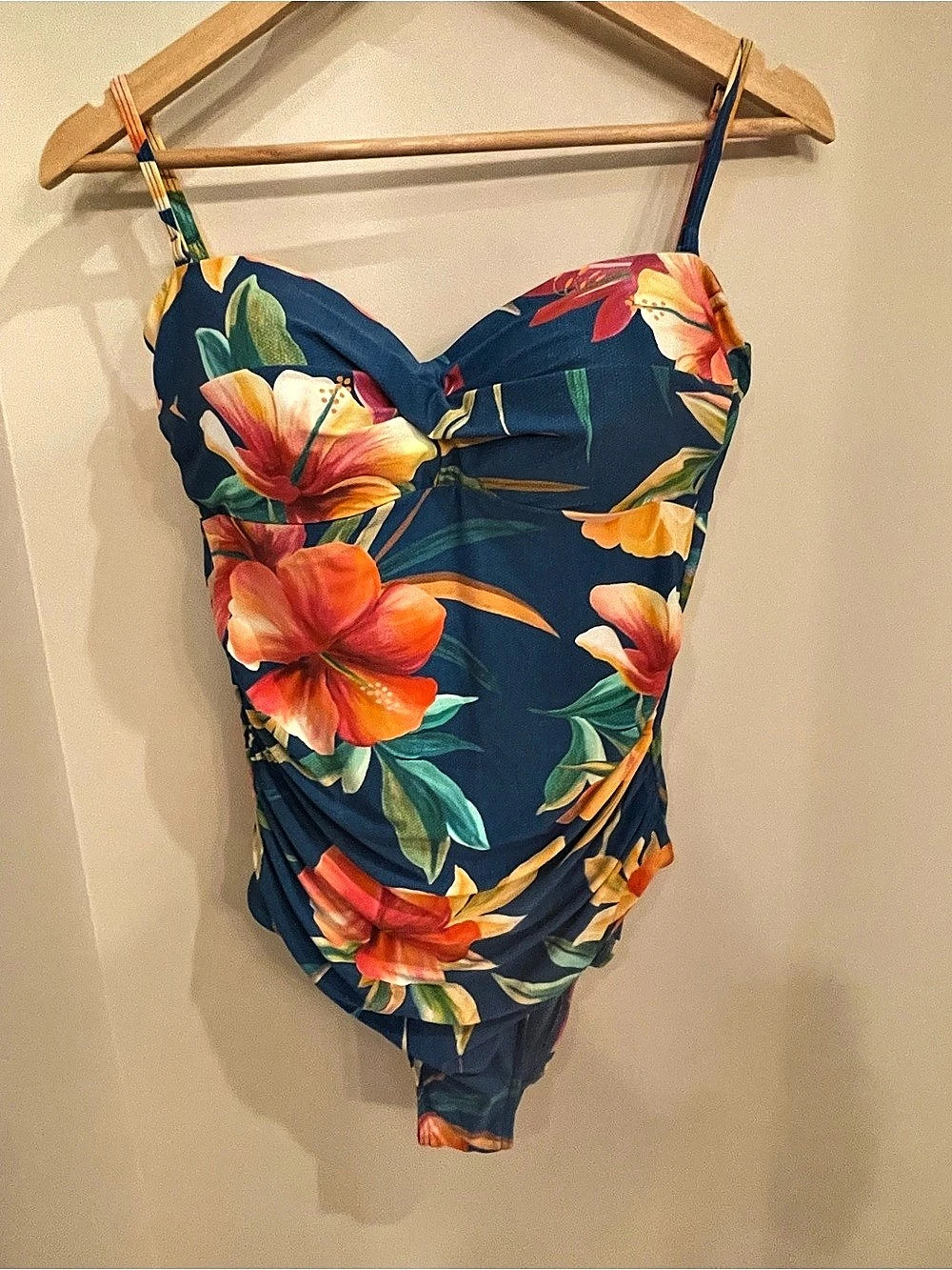 Nip Tuck Floral One-Piece Swimsuit Large